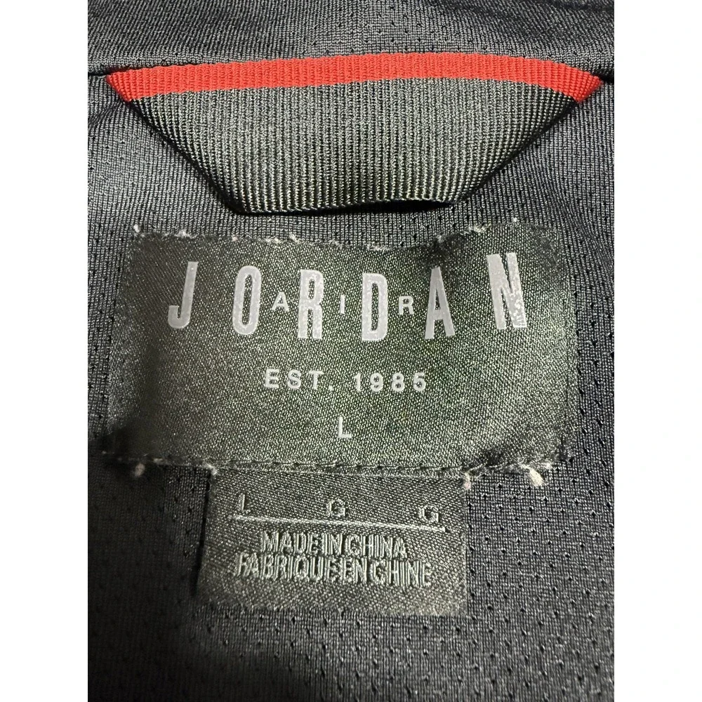 Jordan Jacket Mens Large Black Hooded Pullover Windbreaker Basketball 942729-011
